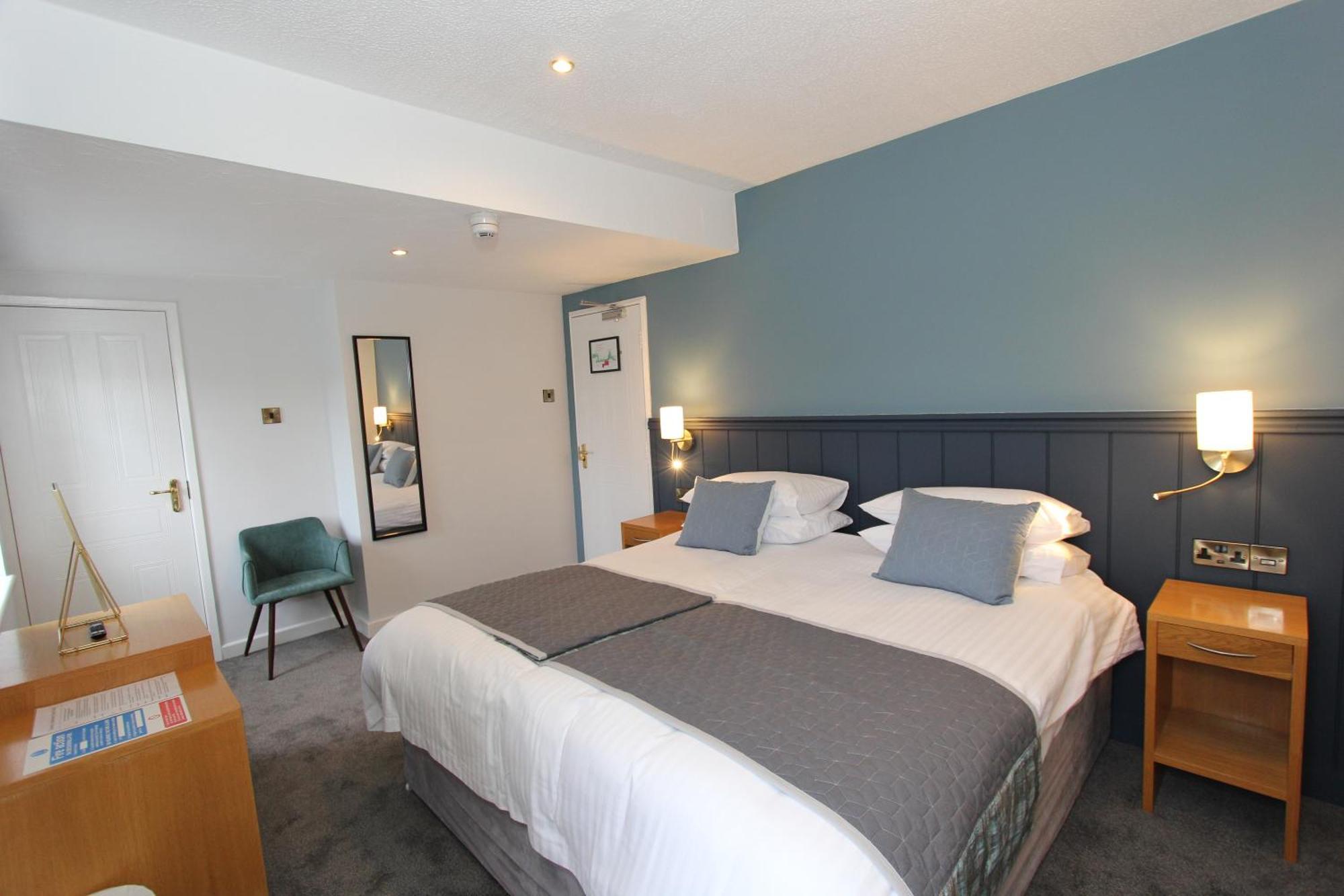 Gwesty Nanhoron Arms Hotel Нефин Экстерьер фото